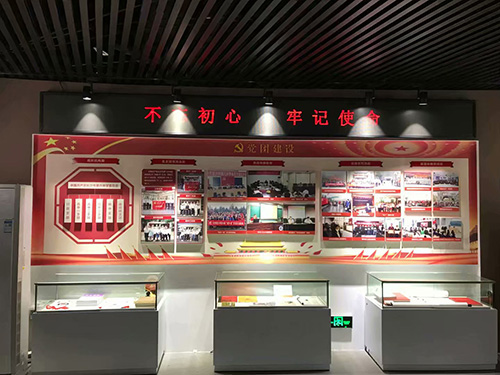 長(zhǎng)沙市第六中學(xué)P3全彩屏